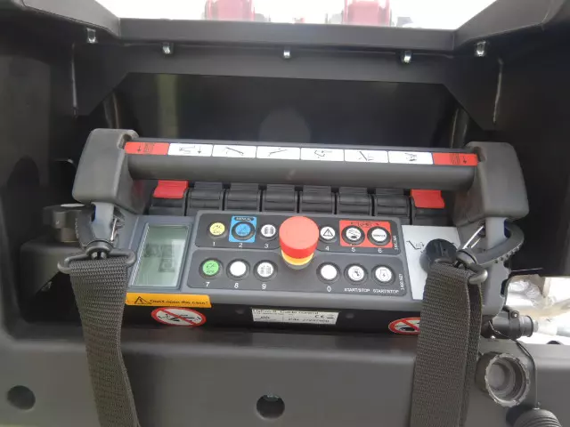 nacelle occasion HINOWA LL1570