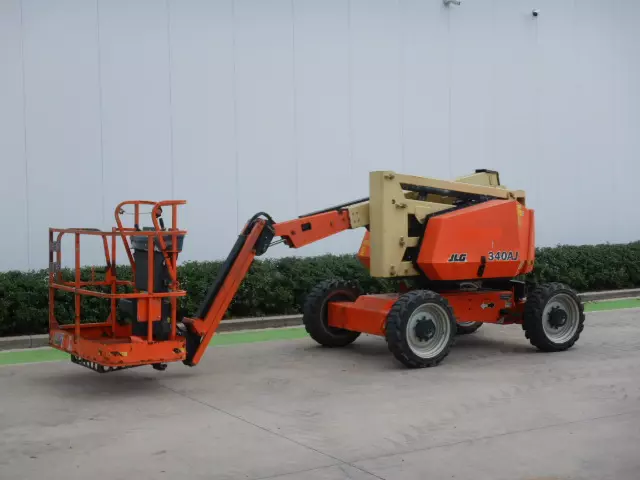 nacelle occasion JLG 340AJ