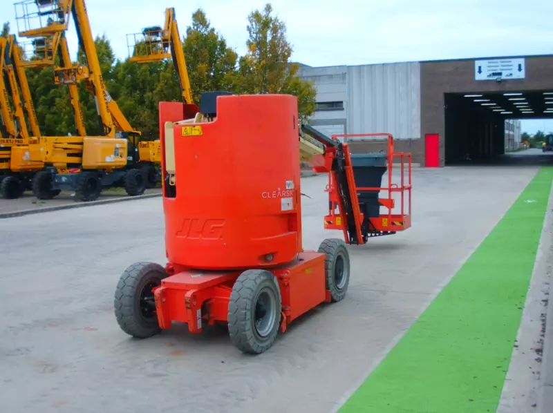 nacelle occasion JLG E300AJP