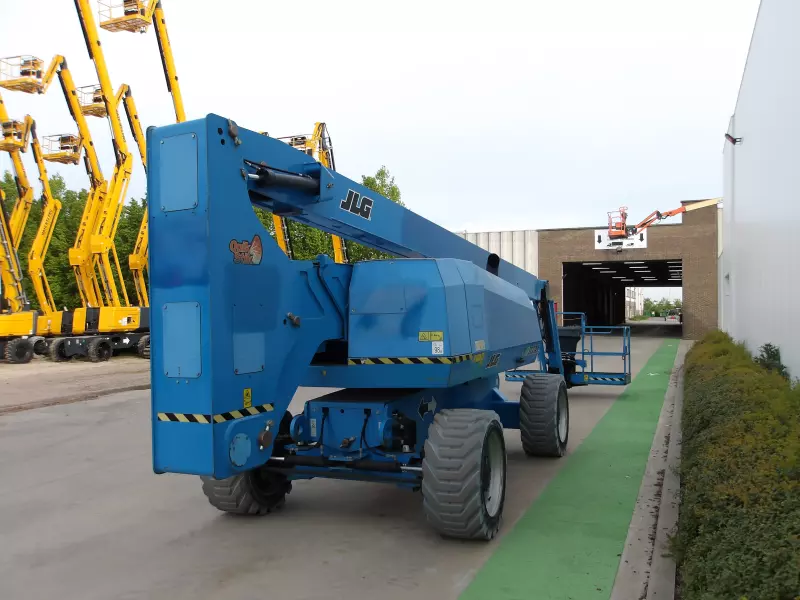 nacelle occasion JLG H800AJ- NEW BATTERIES