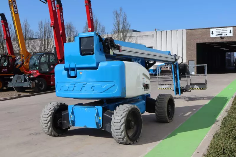 nacelle occasion NIFTYLIFT HR28