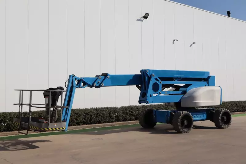 nacelle occasion NIFTYLIFT HR28 HYBRIDE 4X4