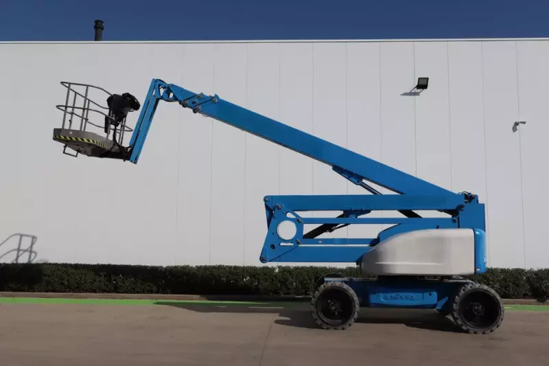 nacelle occasion NIFTYLIFT HR28 HYBRIDE 4X4