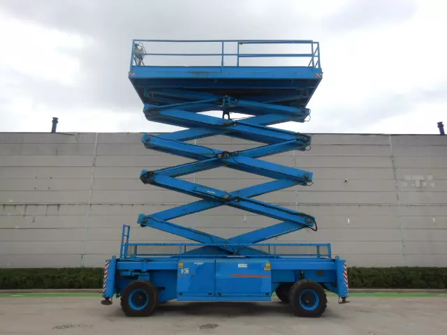 nacelle occasion HOLLANDLIFT M250DL27