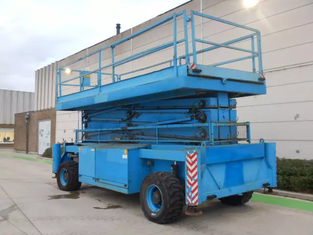 nacelle occasion HOLLANDLIFT M250DL27