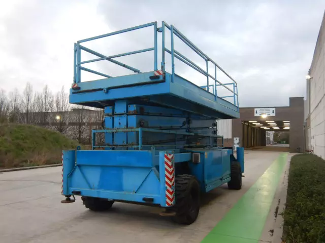 nacelle occasion HOLLANDLIFT M250DL27