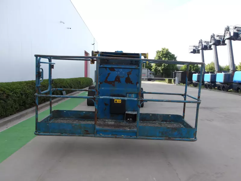 nacelle occasion GENIE S45 TRAX