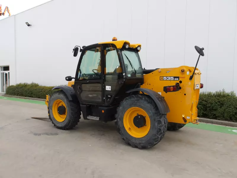 nacelle occasion JCB 535-95