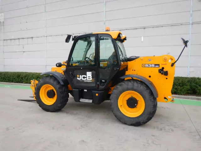 nacelle occasion JCB 535-95