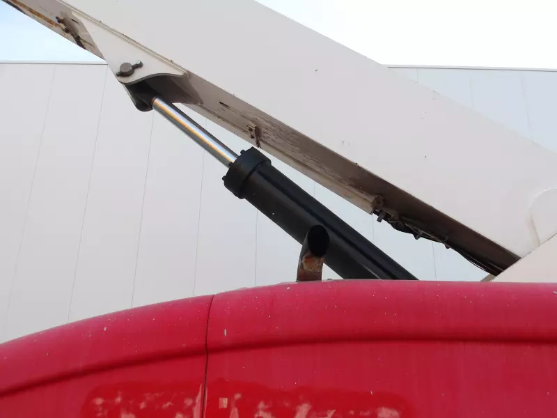 nacelle occasion JLG 1350SJP