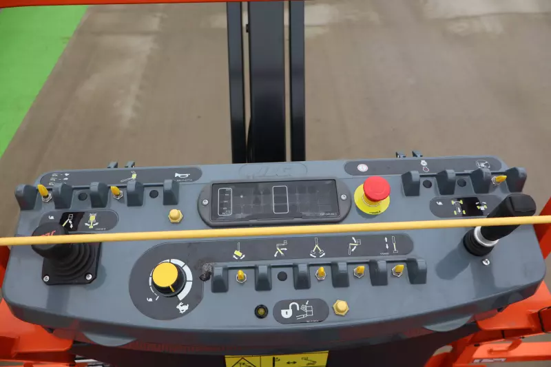 nacelle occasion JLG EC 600SJP