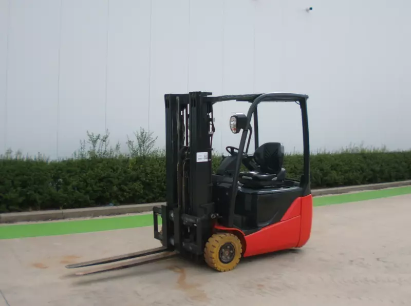 nacelle occasion TOYOTA 8FBEK16T