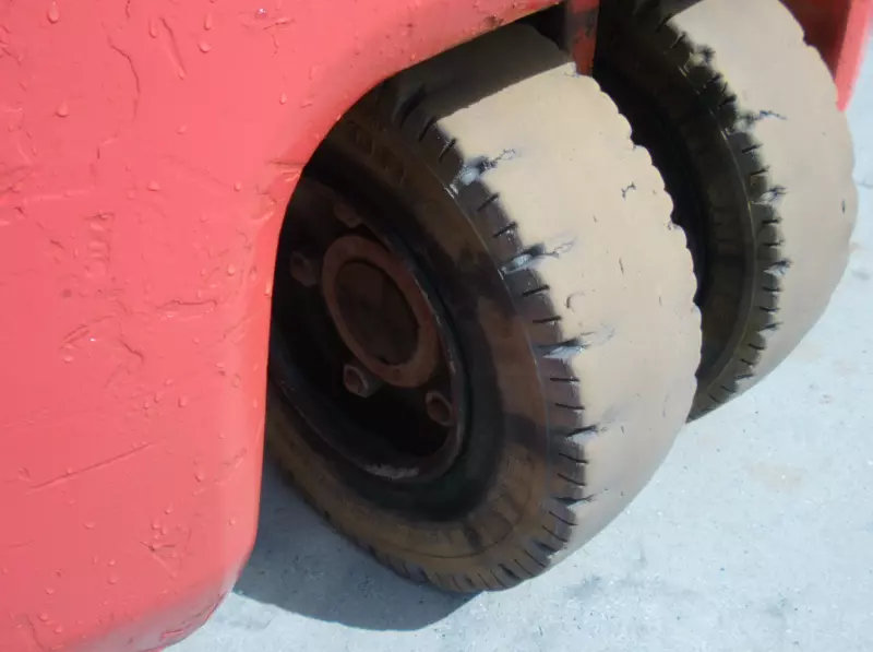 nacelle occasion TOYOTA 8FBEK16T