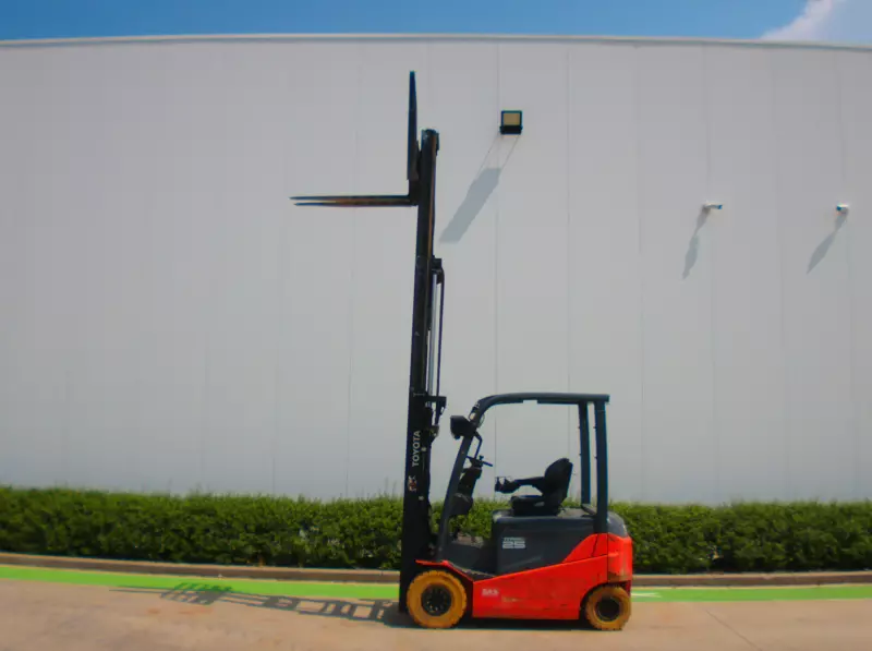 nacelle occasion TOYOTA 8FBMKT25