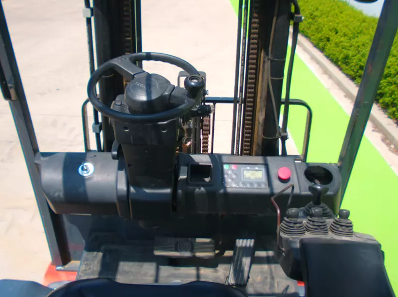 nacelle occasion TOYOTA 8FBMKT25