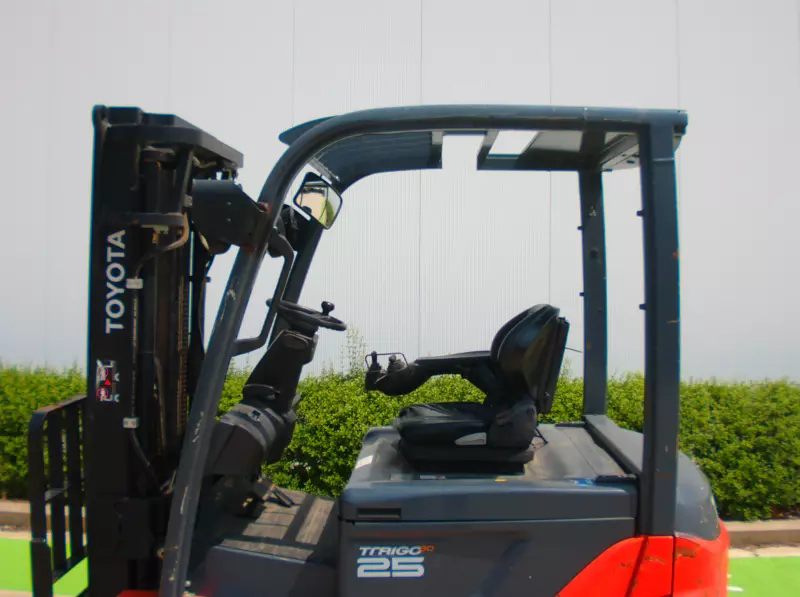 nacelle occasion TOYOTA 8FBMKT25