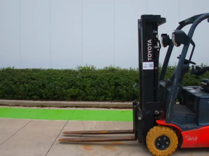 nacelle occasion TOYOTA 8FBEK16T